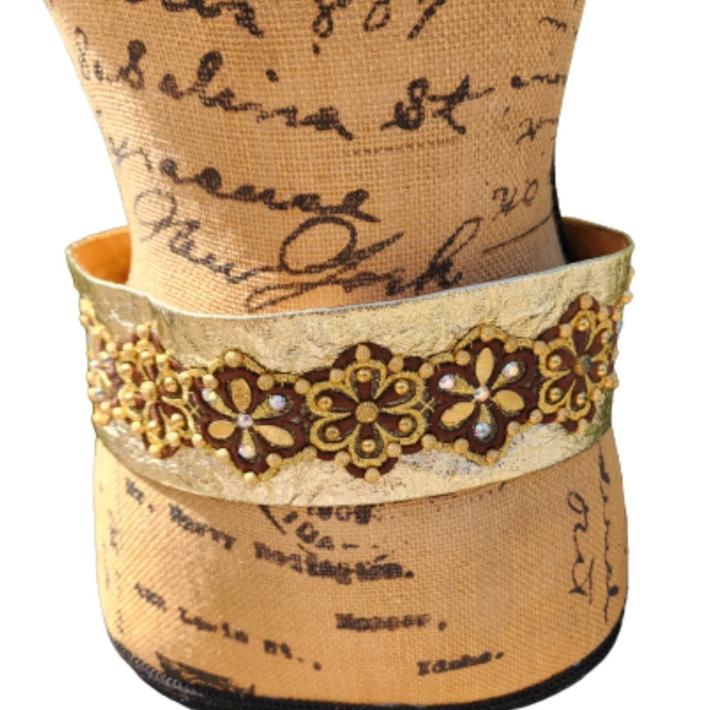 Vintage Gold Lamé‎ Appliqué Belt S